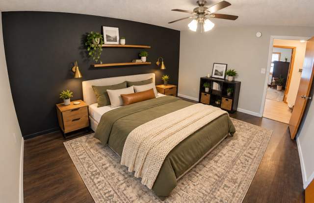Great Amenities + 1-Car Garage + Fenced-in Yard! Available November 1st! Gallery 4