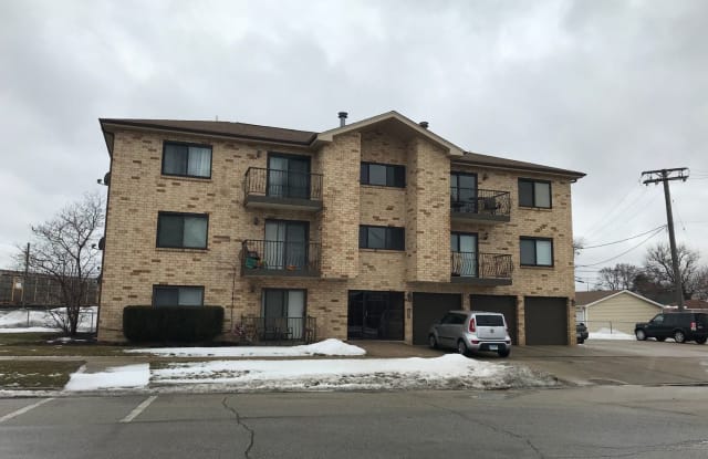 10300 Front Ave #3S - 10300 Front Street, Franklin Park, IL 60131