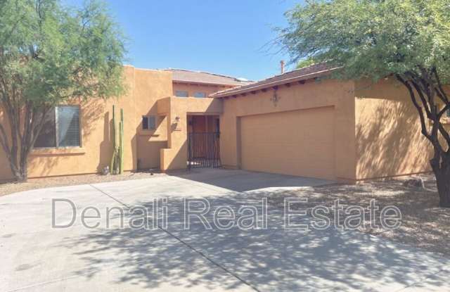 8069 N Painted Feather Drive photos photos