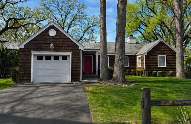 658 Shore Acres Drive photos photos