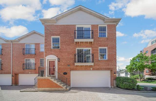 101 S EVERGREEN Avenue photos photos
