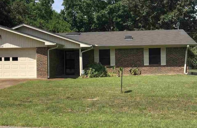206 Helen - 206 Helen Dr, Lindale, TX 75771