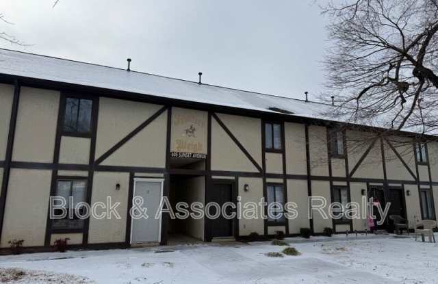 605 Sunset Ave photos photos