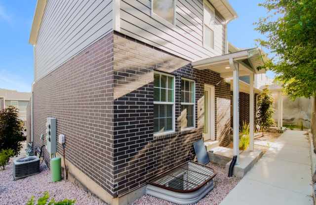 Spacious 3 Bed, 2.5 Bath Pet-Friendly Home with Central Air  2-Car Garage! - Available NOW! photos photos