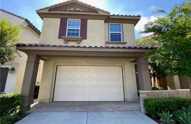 825 Parisa Place - 825 Parisa Place, Upland, CA 91786