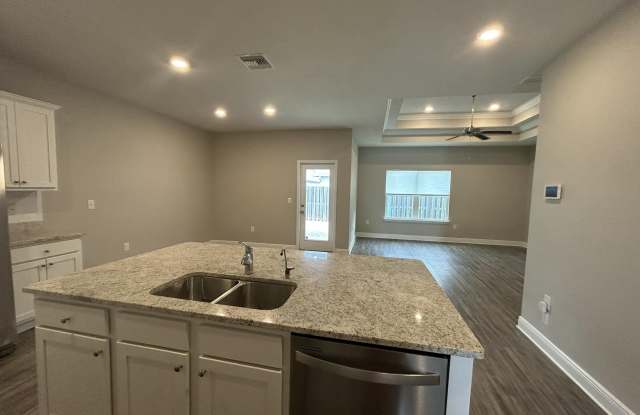 245 Villa Bay Drive Gallery 3