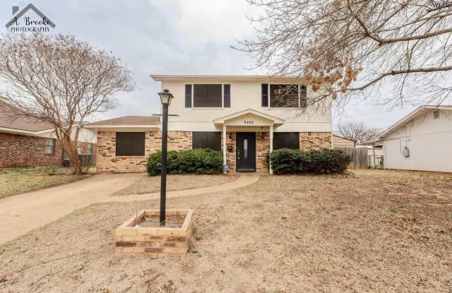 5222 JAMAICA DRIVE photos photos