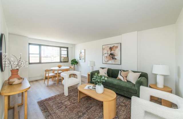 379 S Main St # WD1923A photos photos