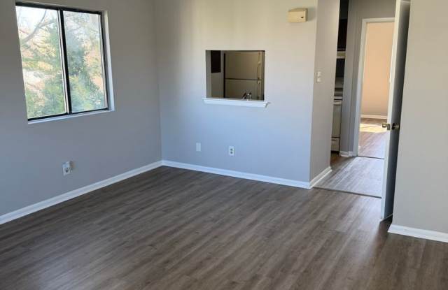 Newly renovated 1 Bedroom Apartment ready for move in! photos photos
