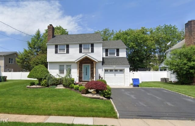 136 Birchwood Road - 136 Birchwood Road, Linden, NJ 07036
