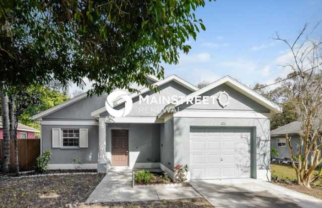 1711 31st Avenue East photos photos