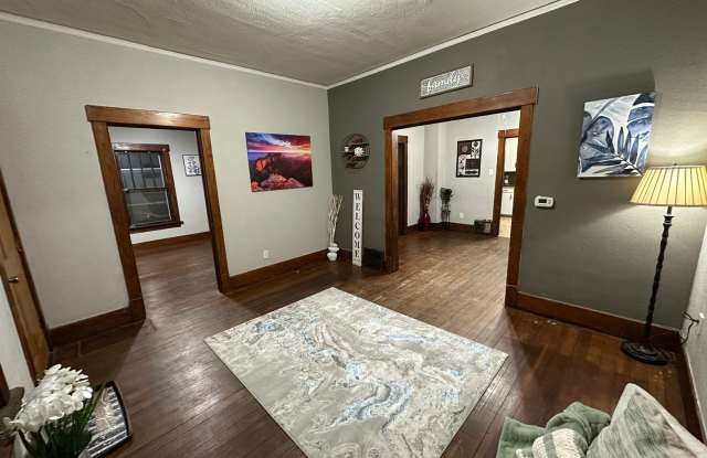 2 bed, 1 bath home for rent in Waterloo photos photos