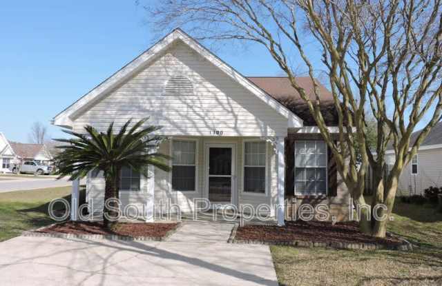 1100 Sweetbriar Street photos photos