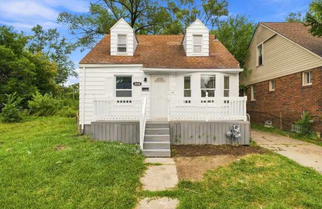 8650 Greenview Avenue Gallery 2