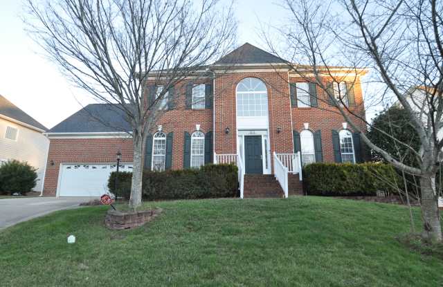2105 Roland Glen Rd photos photos