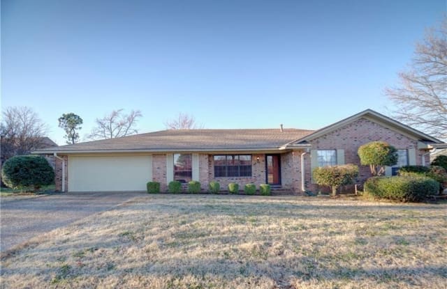 9716 Jenny Lind Road - 9716 Jenny Lind Road, Fort Smith, AR 72908