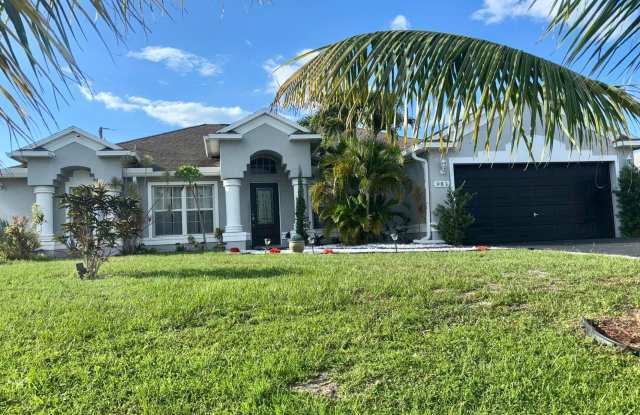 981 SW Mccomkle Avenue photos photos