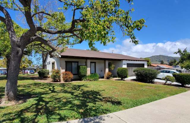 1350 Cavalier Lane photos photos