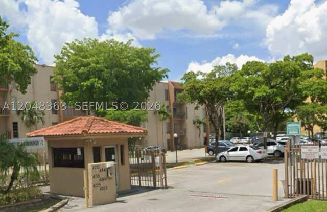 4715 NW 7th St photos photos