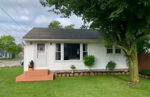 Spacious Two bedroom in Painesville! photos photos