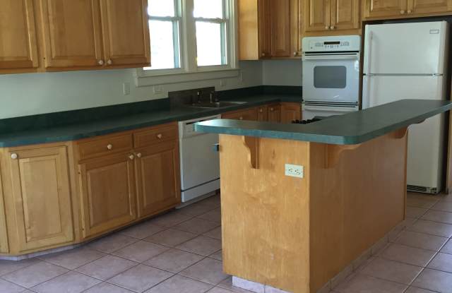2190 Bridgewater Road - 2190 Bridgewater Road, Village Green-Green Ridge, PA 19014