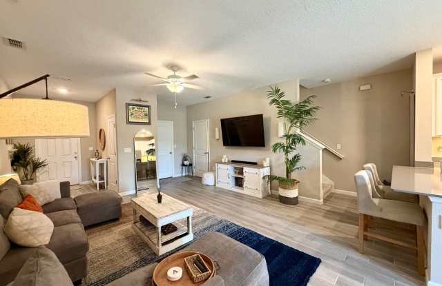 Atlantic Beach Townhome with Pond View! Gallery 3