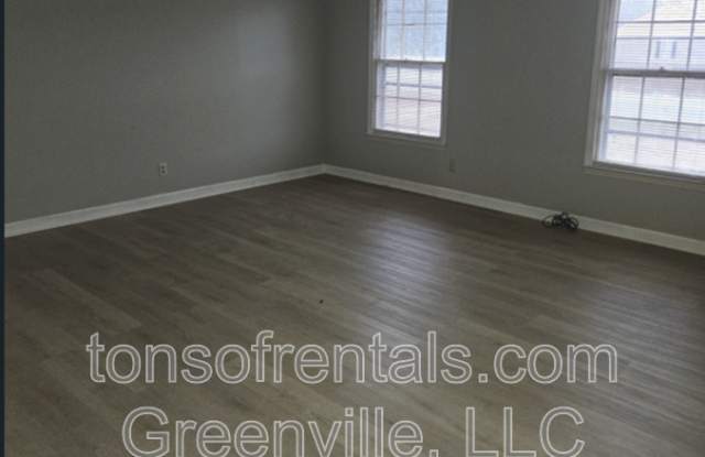 182 Hidden Hill Road Gallery 2