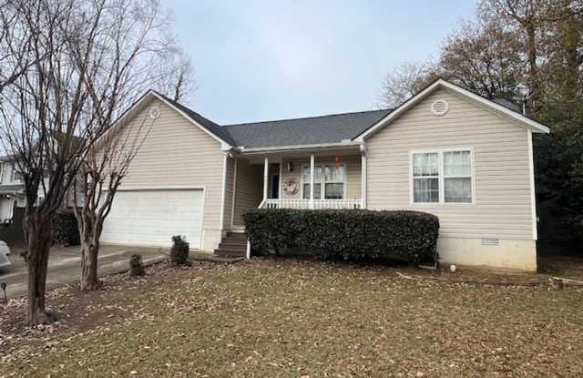 Lovely 3 bed 2 bath house on Ruth St.! Gallery 3