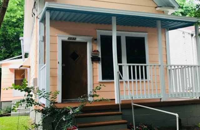 1032 Curran Street photos photos