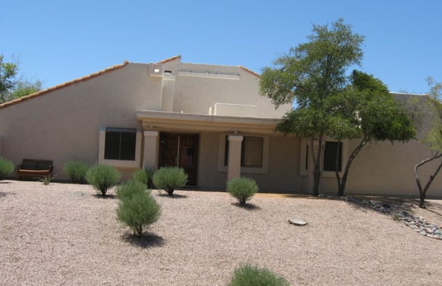 1653 N Sierra Vista Drive - 1653 North Sierra Vista Drive, Tempe, AZ 85281