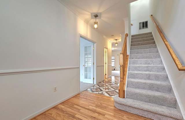 6745 SULLIVAN WAY Gallery 2