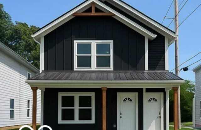 2805 N Talbott Street photos photos