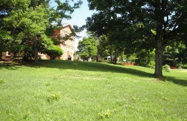 16 ORCHARD DRIVE Gallery 2