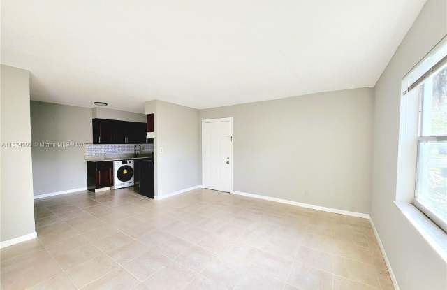 191 SW 15th St - 191 Southwest 15th Street, Pompano Beach, FL 33060