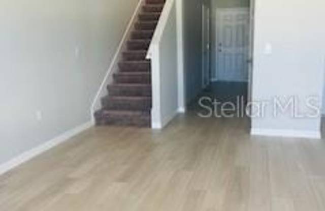 1005 FORESHORE Lane Gallery 4