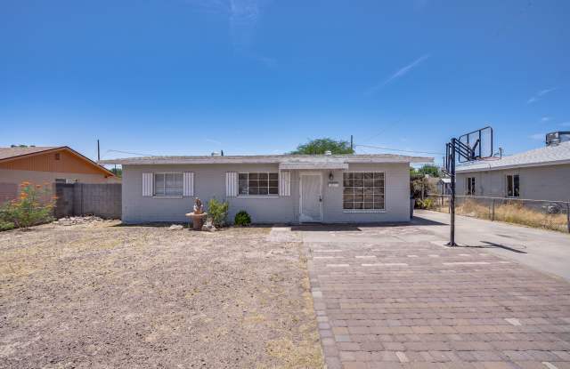 446 S Fraser Dr photos photos