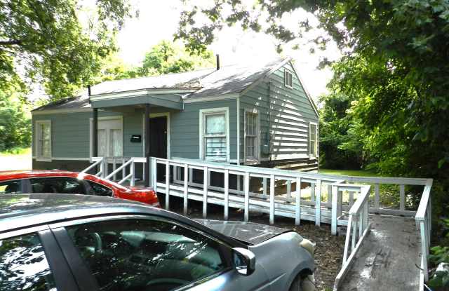 304 Crockett photos photos