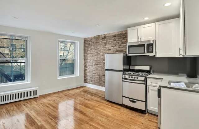 91 Christopher St - 91 Christopher Street, New York City, NY 10014