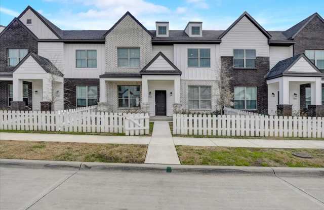 Townhomes at Bluebonnet Trails photos photos
