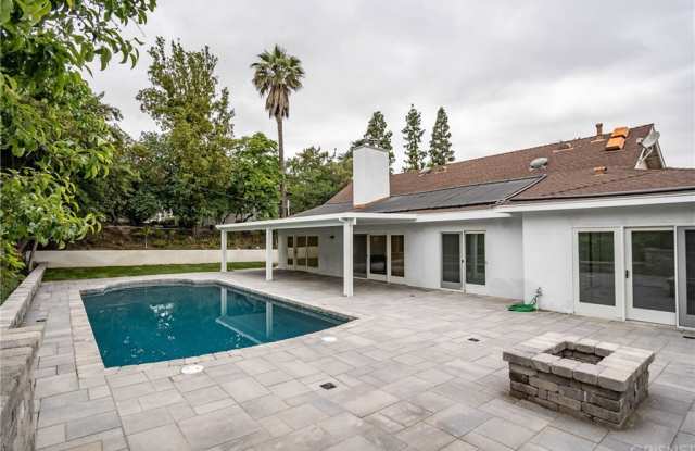 23722 Ladrillo Street Gallery 3