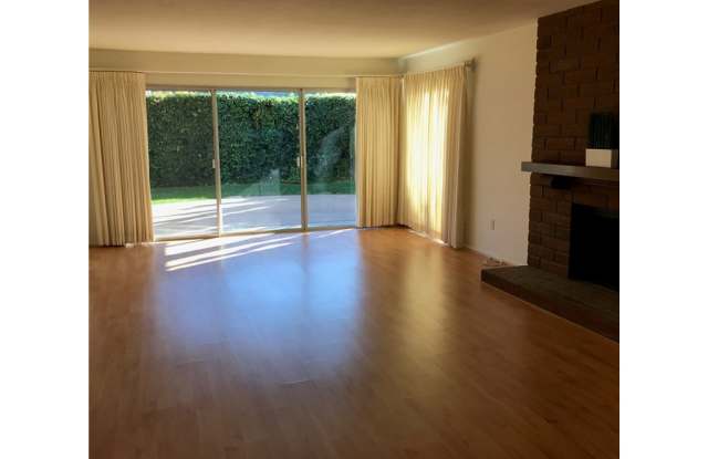 6920 Verde Ridge Road Gallery 2