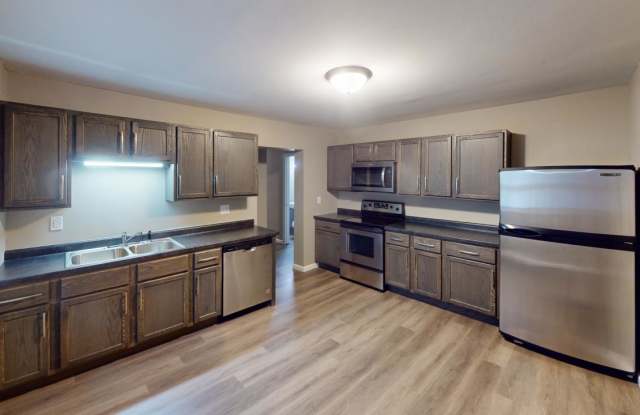313 Sherman Ave. - B photos photos