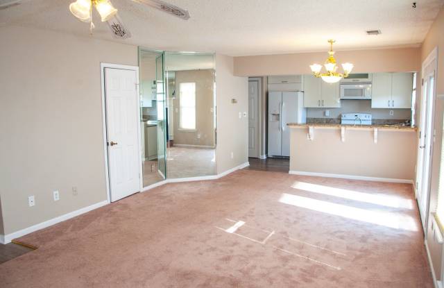 Introducing 806 Zircon Ct "ASK ABOUT OUR ZERO DEPOSIT" Gallery 2