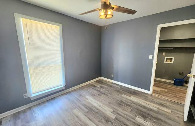 6061 Briarhurst Drive Gallery 4