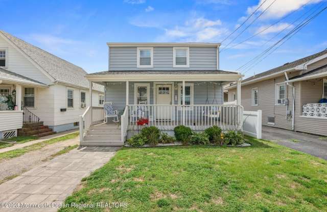 107 17th Avenue photos photos