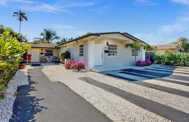 3170 SW 25th Ter photos photos