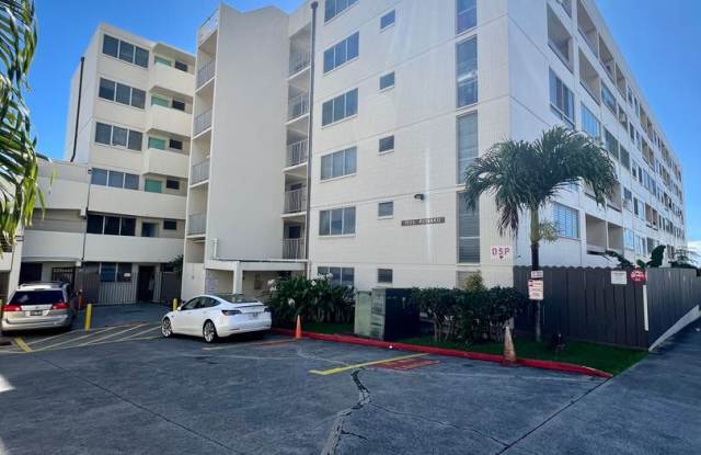 Charming 1/1/1 Ground Floor Unit with Lanai  Yard photos photos
