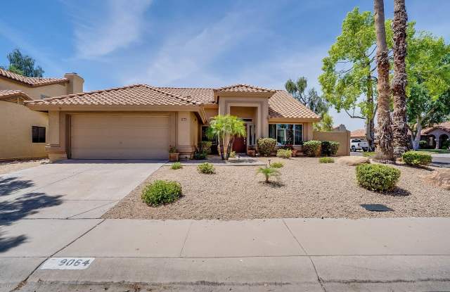9064 E MEADOW HILL Drive Gallery 4