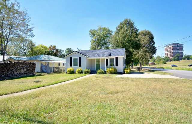 Great location. Fresh look. Affordable living near JSU! Gallery 1