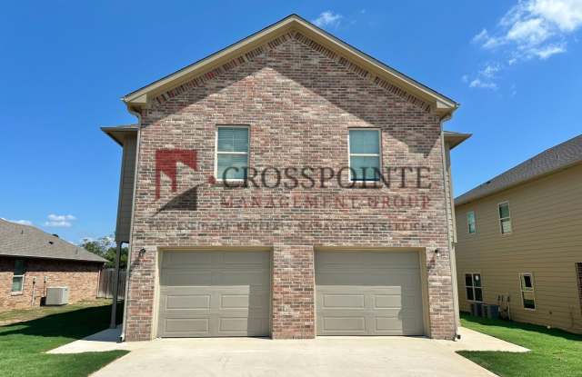 3 Bedroom 2.5 Bathroom Townhomes at Villa Rosa! photos photos